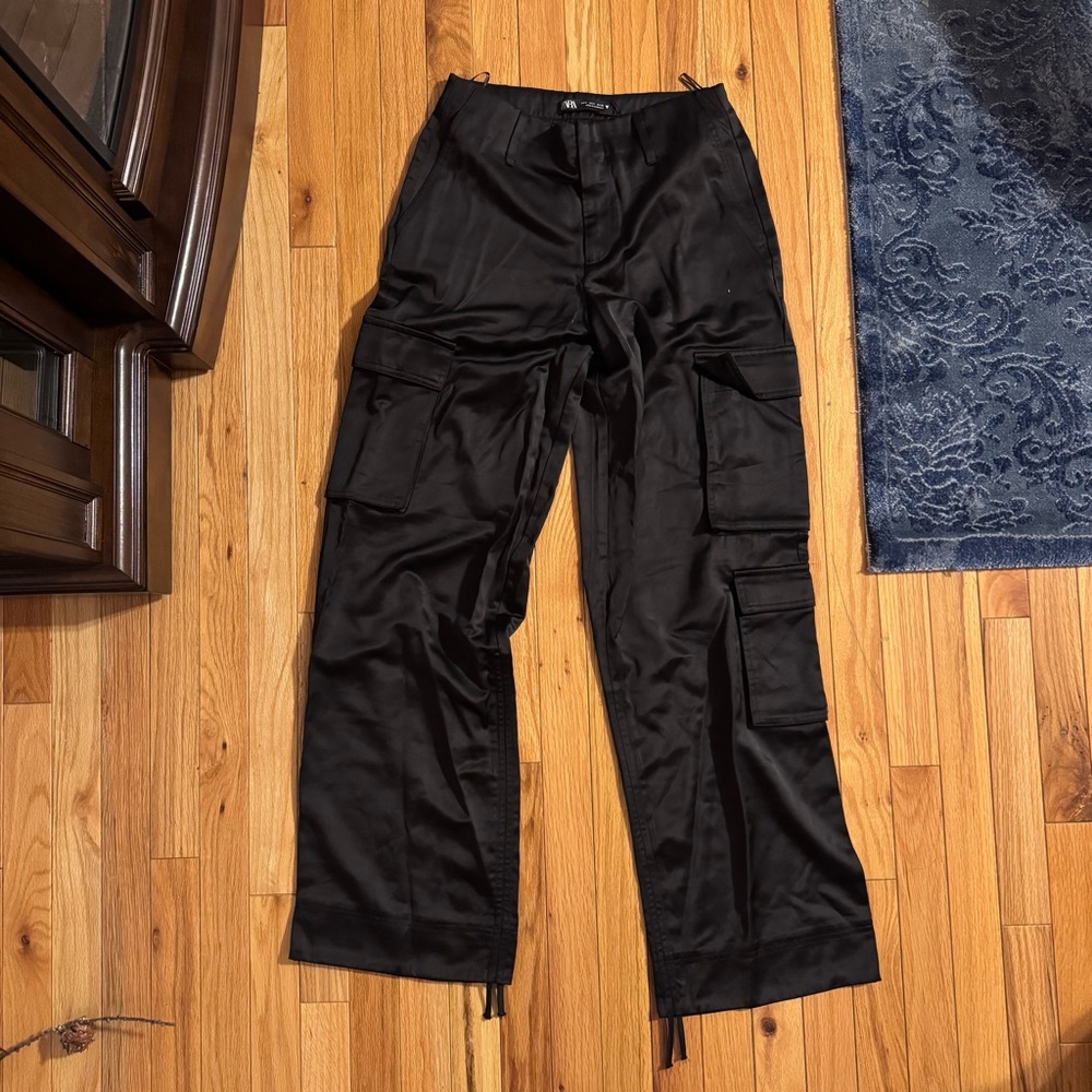 Zara Black Trousers with Casual Style and Full Length